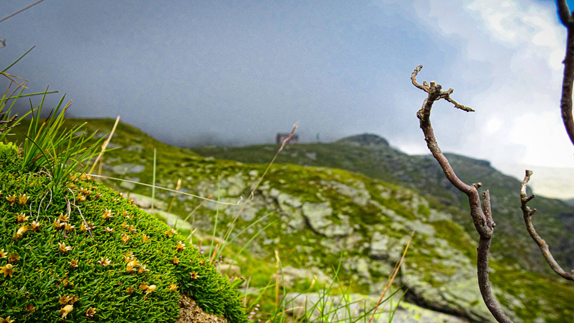 Weitwandern am Kreuzeck Höhenweg Hugo-Gerbers-Hütte