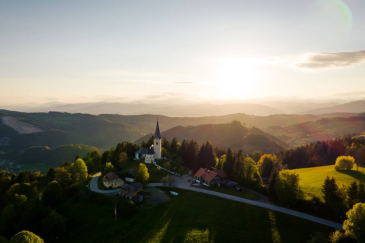 St. Oswald am Fusse der Saualpe Sonnenuntergang