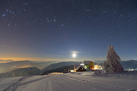 Ski & Stars