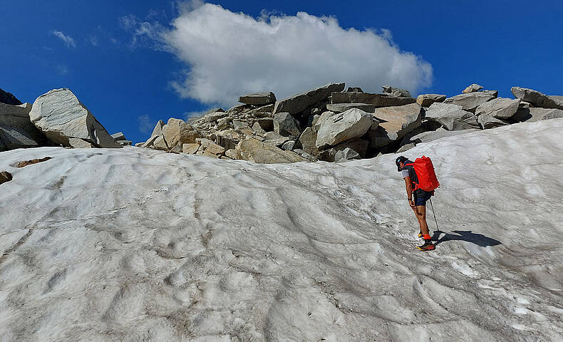 Schnee- bzw. Gletscherquerung beim Aufstieg aufs Saeuleck