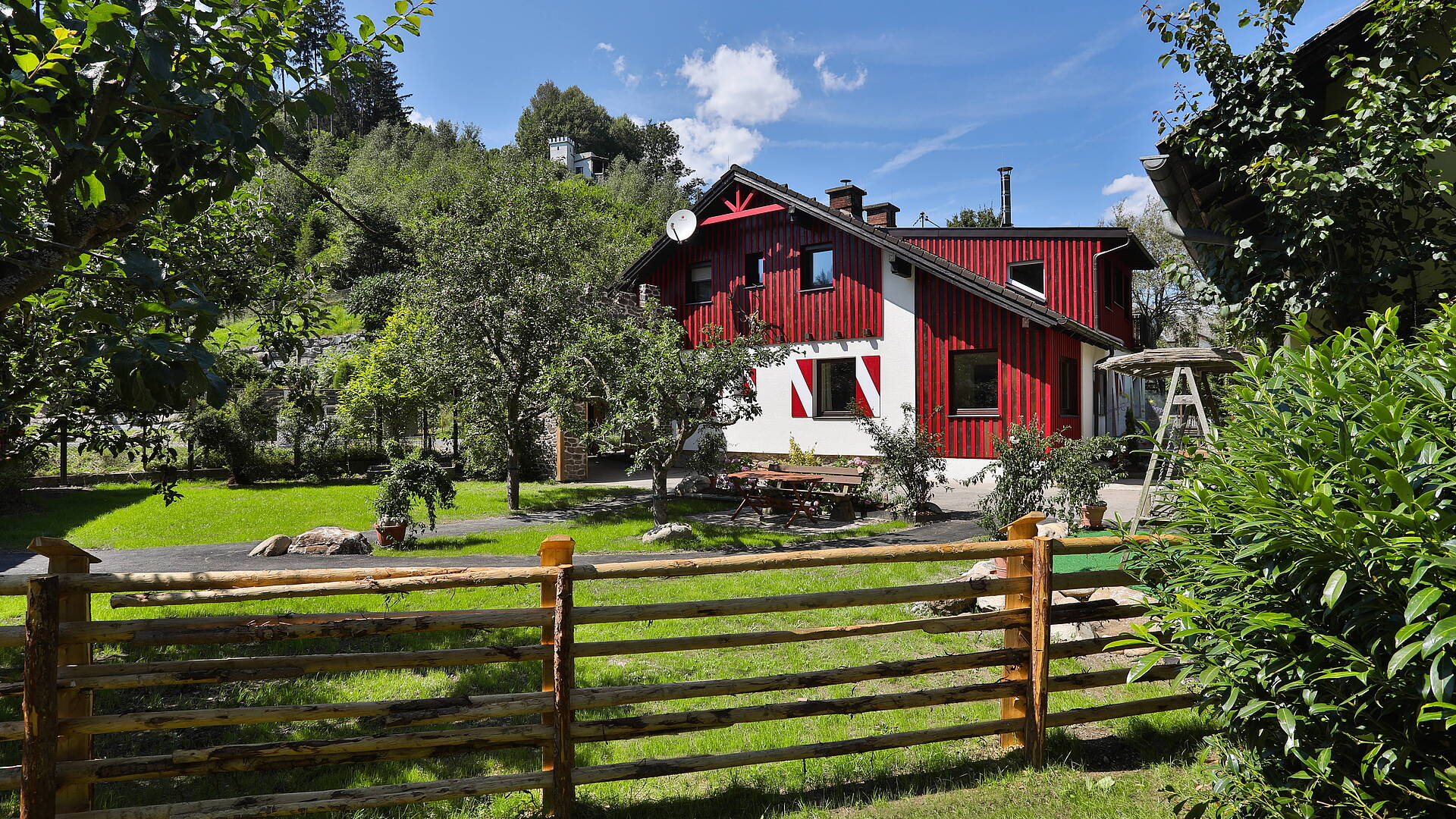 Smileyhotel in Trebesing Aussenansicht