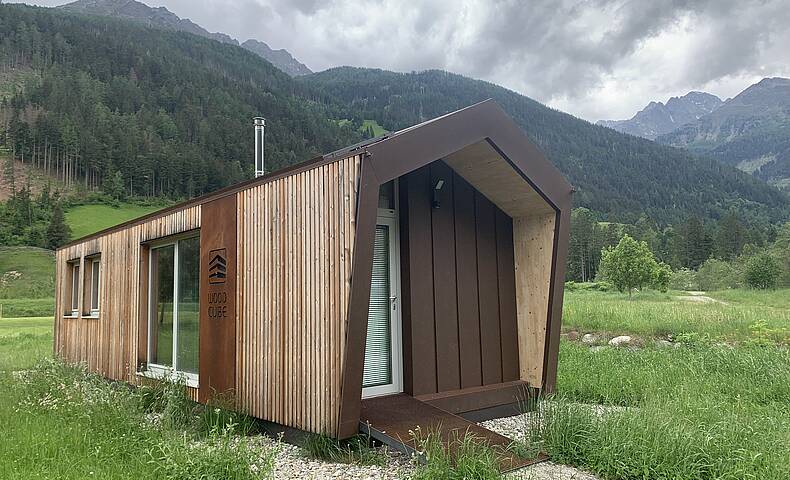 Wandern am Alpe-Adria-Trail HolzCube Doellach 