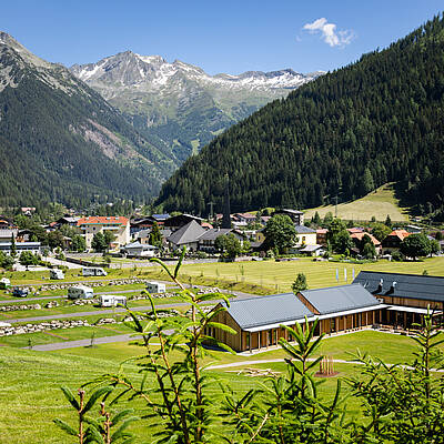 HOCHoben camp und explore