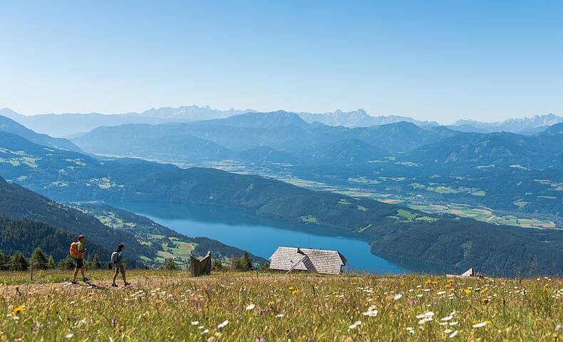 Wanderlebnis mit Blick auf den schönen Millstätter See