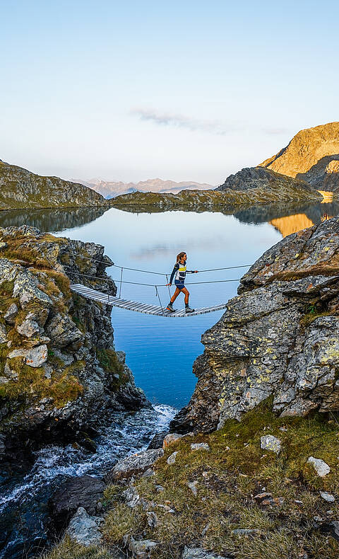 Blick auf den Wagenitzsee im Nationalpark Hohe Tauern von der Brücke