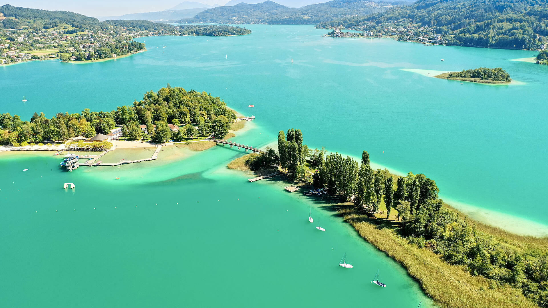 Sommer Luftaufnahme Promenadenbad Poertschach