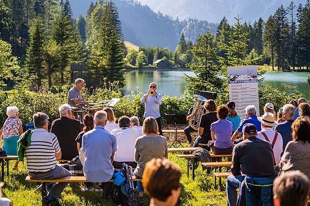 Konzert im Rahmen der Via Iulia Augusta am Gruensee