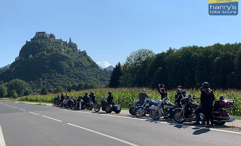 Geführte Motorradtouren mit Harry`s Bike Tours