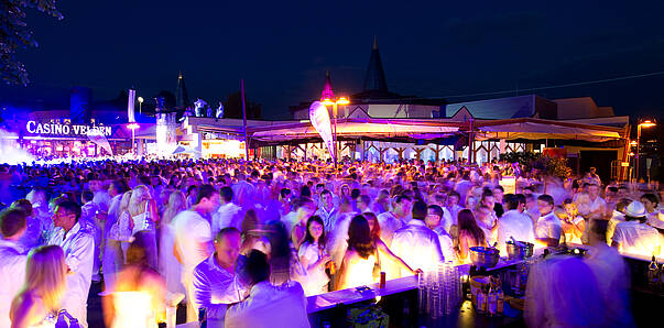 Feteblanche