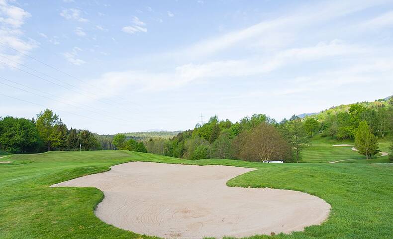 Wunderschöne Golfplätze umgeben von herrlicher Natur. 