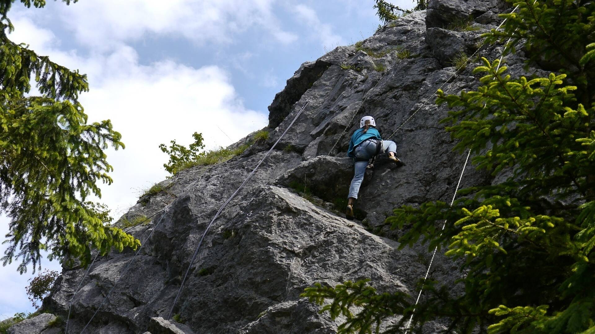 Schnupperklettern mit der Alpinschule Highlife am Kanzianiberg