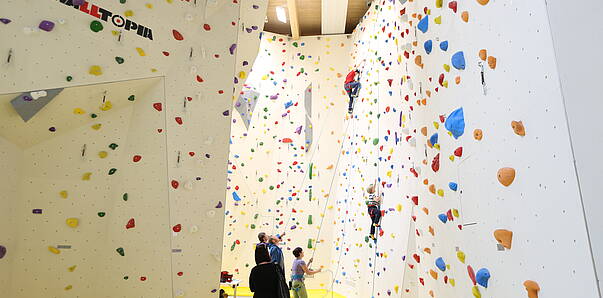 Top Rope Bereich Kletterhalle Villach Stefan Pohinig